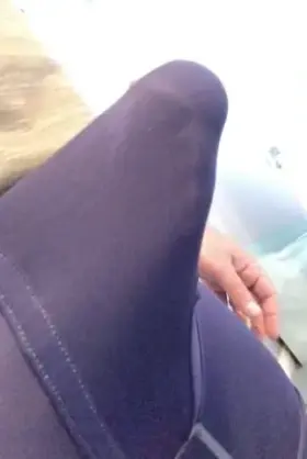 Big fat cock reveal 😈🍆