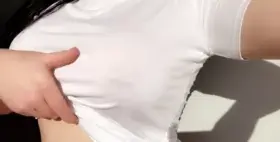 There's some big tits hidden under my shirt [OC] 😍