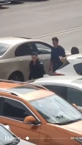 Man gets stabbed in road rage incident