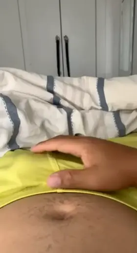 21M, 5’9. Who wants it?