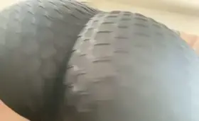 Worked out logistics (f)or the dildo on the seat 🍑😈