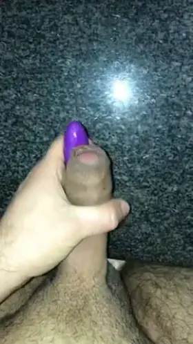 Stroking + vibration gives me a great orgasm with a lot of cum
