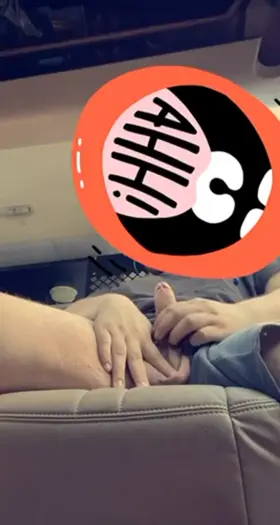 Can’t keep my hand off myself. Even at work 🥵