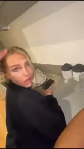 Anyone got her name or @?