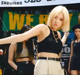 Soyeon G-Idle Bounces