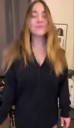 the boobs bounce when i bounce !