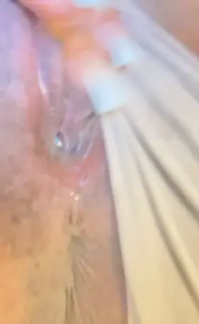 I’m bored so watch me cum @ 0:05