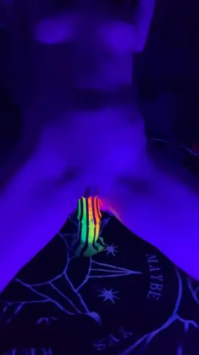 Fucking under UV is so sexy!