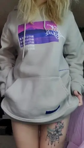 Can I be the first girl you breed this year? (OC)