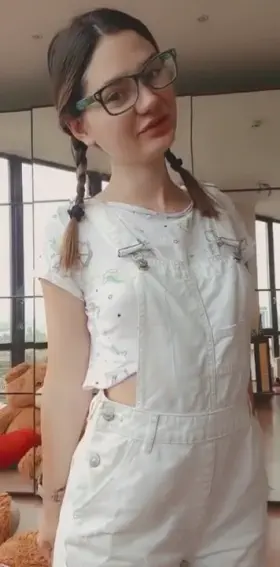 I just want to be the teen that you desire...