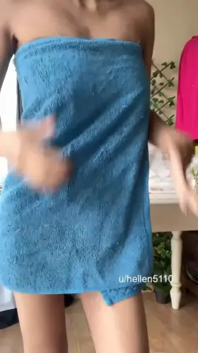 Fresh from the shower and ready for yout tongue in my kitty