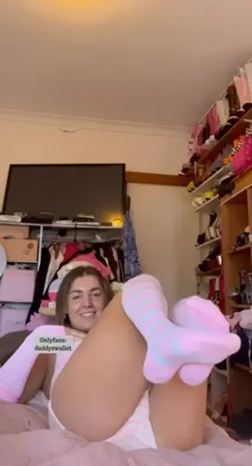 feeling pretty in pink👅