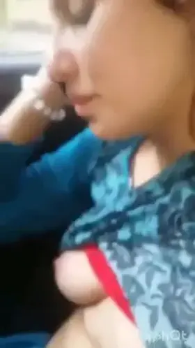 Bf makes her Cute GF Horny in car get a blow job from her