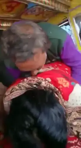 Tharki Budda Fuck 🚛 Randi 💦 2 clips Hindi Audio