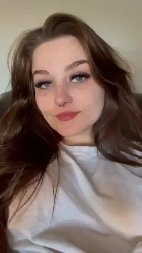 Do you like a freshly shaved pussy? :)