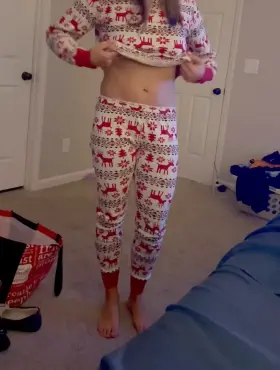 Too early for the holiday season? 39 [F]