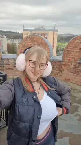 So you're on a trip, and there's a girl, and you're wondering what kind of tits does she have... or big? Well, if that girl was me, you already know.... heh