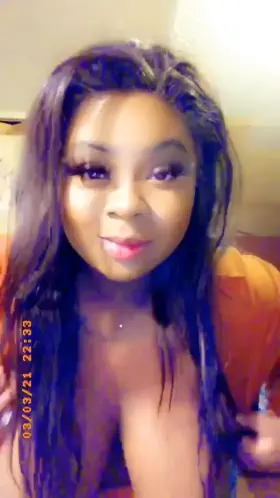 Titty drop 🥵😋 (oc)