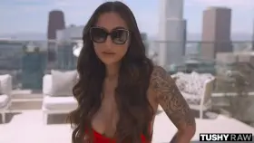 [/r/PornstarsOnPoles] April Olsen