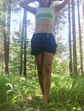Legs and a little titty drop 😊 Enjoy the weekend and go out in the nature more 😉