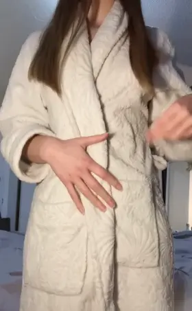 Put your head between my thick thighs if you dare.. ;)