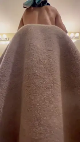 Oops sorry if I dropped the towel [OC]