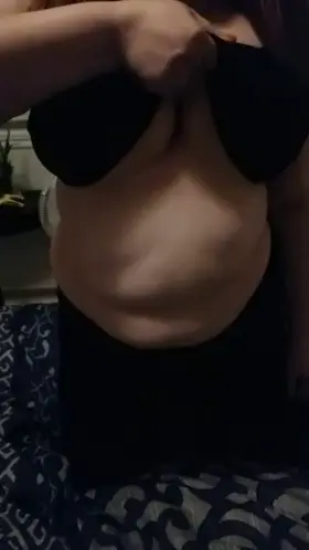 Do you like my first titties drop 🥺🥰 *Sorry for bad quality🥺)