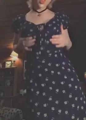 Little floral titty drop from your favorite 5’1 slut 💕