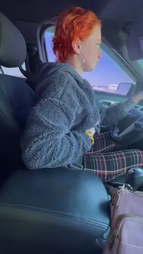 Imagine the guys face that was driving next to me 😳