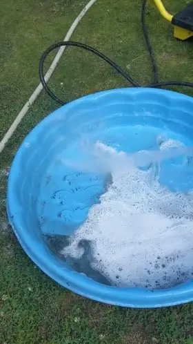 PowerwashingPorn ... apparently didn't understand a 38yo mom's silliness