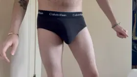 outline in my briefs plus a reveal 🐚