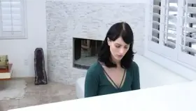 Young Mom Alex Harper Sucks Stepson’s BBC