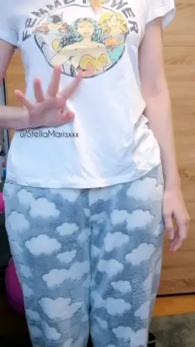 my chair is magical ✨ don't believe me? Just watch!