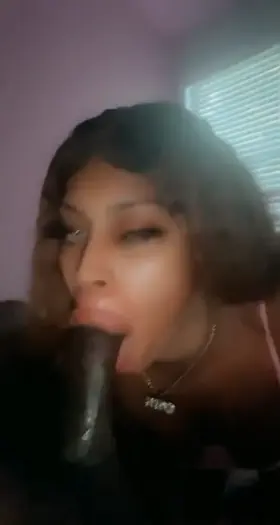 Trans monkey lips. 😜