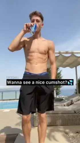 a little cumshot tiktok🥺💦❤️ would ya swallow? 🙄