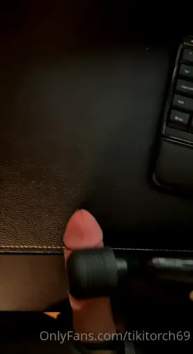 The vibe gives a handsfree orgasm so I can go again right away!