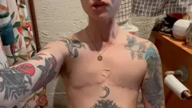 Really enjoying how my chest looks when I jerk off