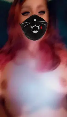 Meow, I'm thirsty😏