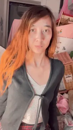 POV: I’m your emotionally supportive girlfriend who wakes you up with morning blowjobs and encourages you to express emotional vulnerability