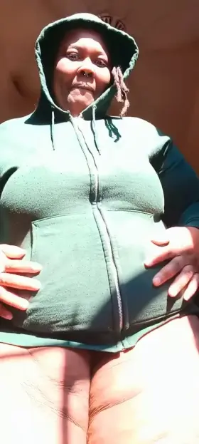 Spotted the neighbor downstairs, do you think he saw my pussy open up?