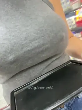 Could a 40yo mom still catch your attention? ☺️