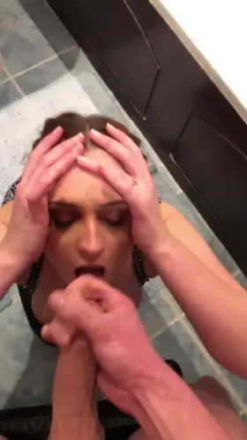 My girlfriend taking a nice load