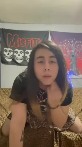 It’s not gonna suck itself dear