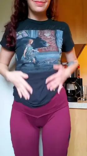 Getting undressed to make your Sunday a Funday. Enjoy 😘