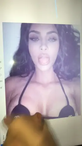 Cumtribute to Kim k, she really knows how to milk me🤤