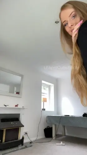 A little bit of jiggle, and a lotta ass :)