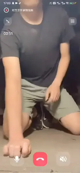 Stripping on the stairway