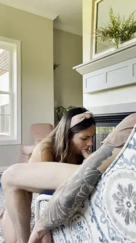 I hope you enjoy my pink hair band and the way I suck dick