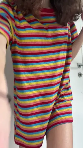 Am I hot enough for being just 18?🥺