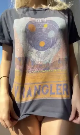 Hi it’s a tiny Aussie blessing your screen